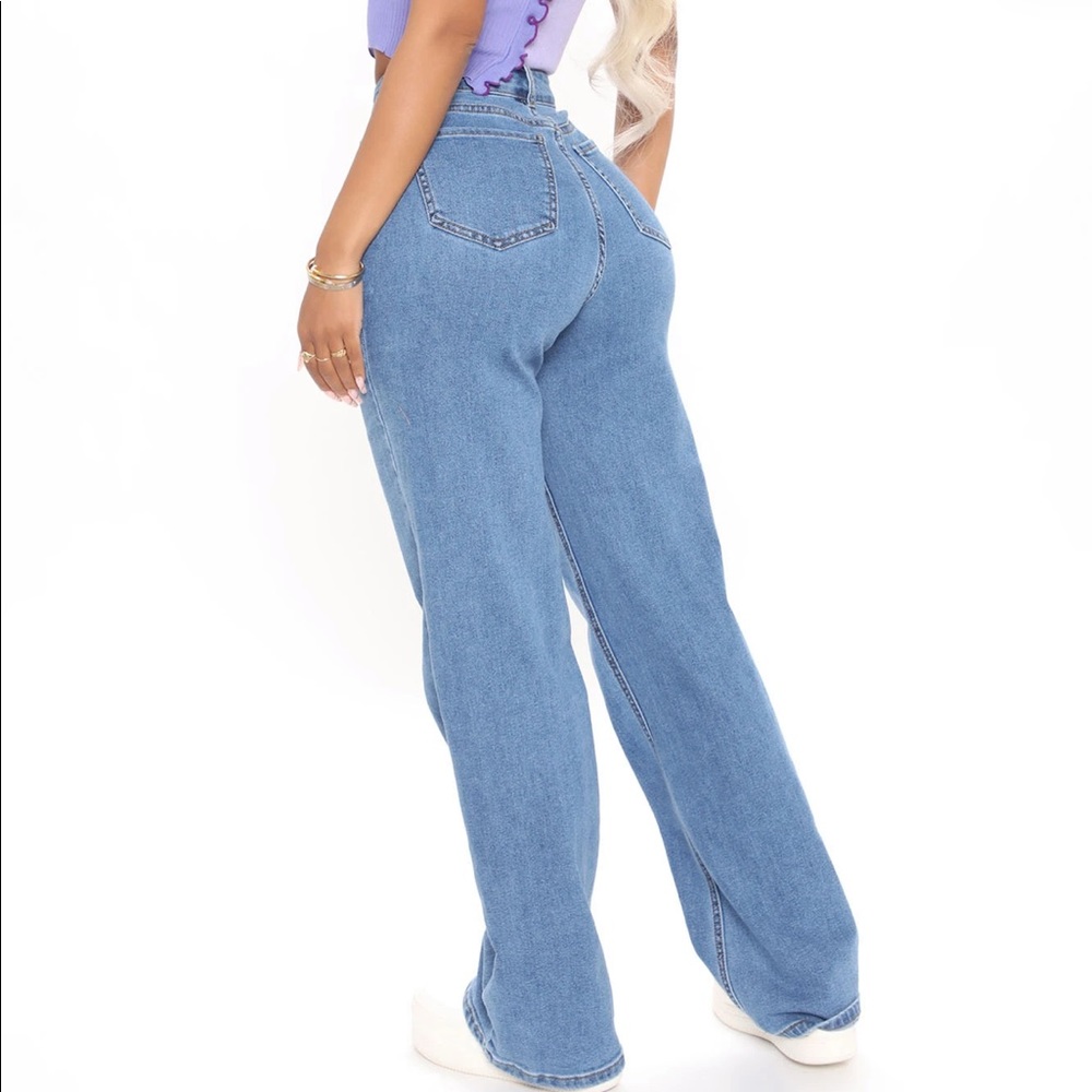 Baggy jeans